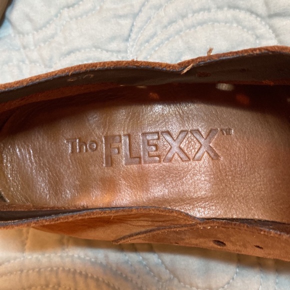 The Flexx  Tan Leather Tie Loafers - Picture 5 of 6